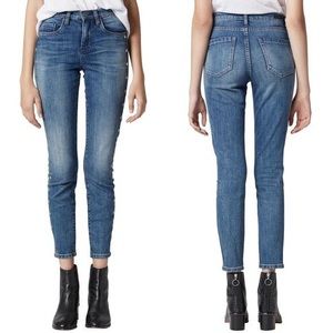 Blank NYC Blue Jeans NWT